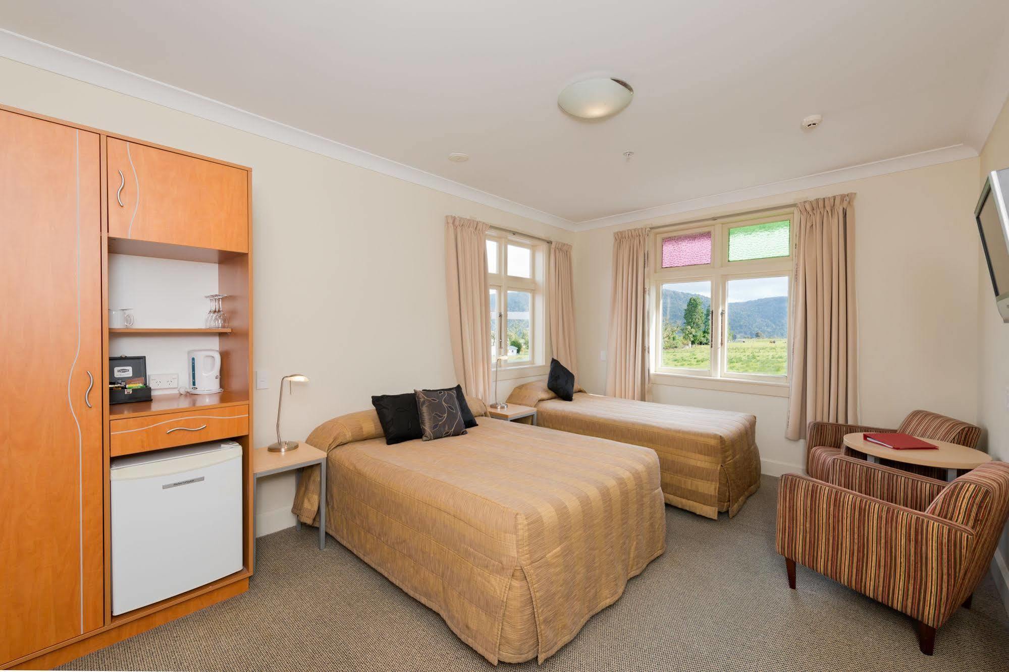 Heartland Hotel Fox Glacier Eksteriør bilde